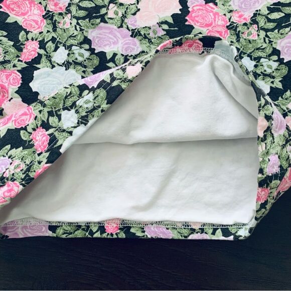 Forever 21 90s Y2K Barbie Style Floral High Waisted Pencil Skirt | Size: S - Picture 2 of 3